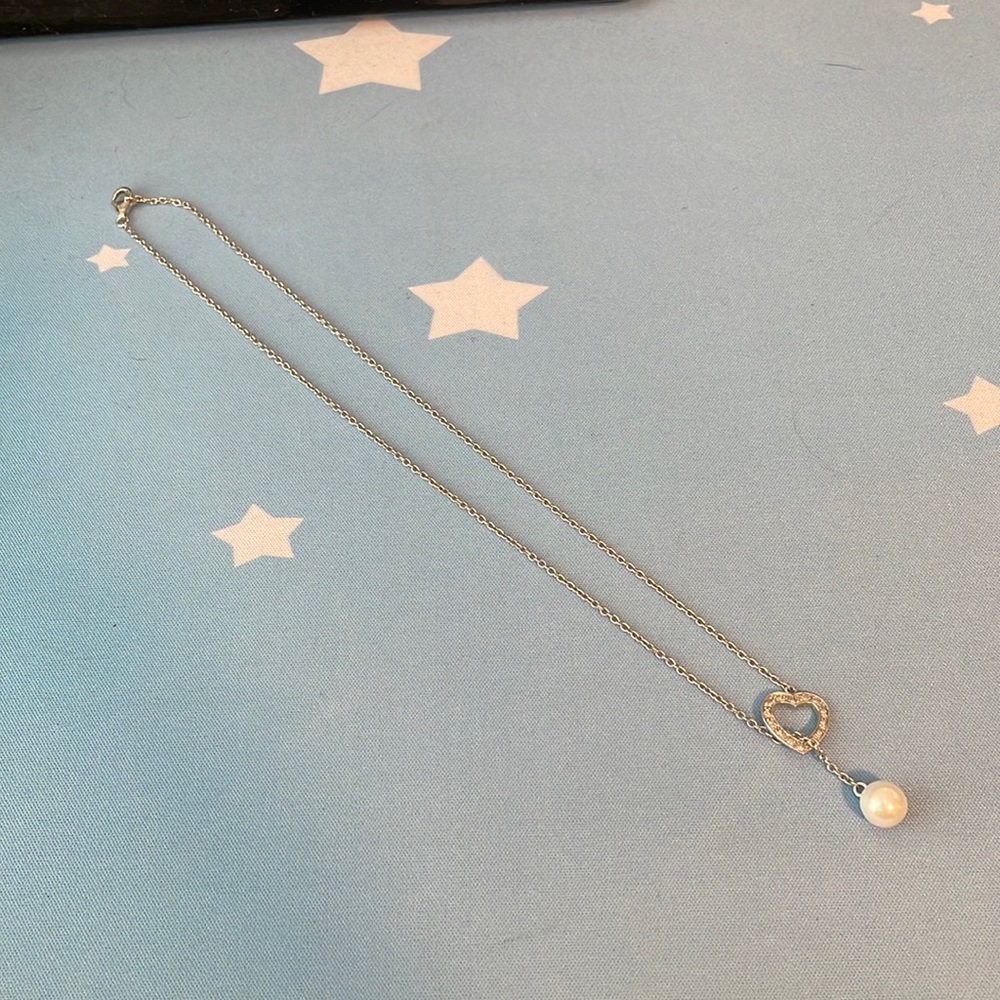 Silver heart and pearl necklace